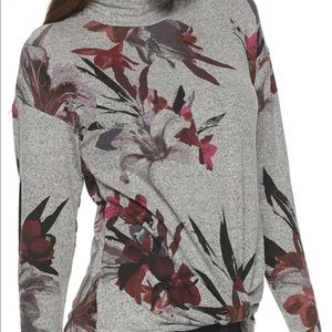 Jennifer Lopez Twist front long sleeve shirt